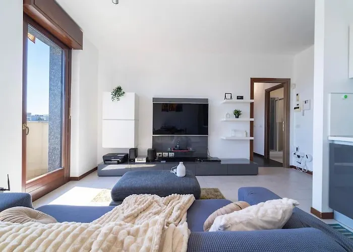 We Home - Certosa House